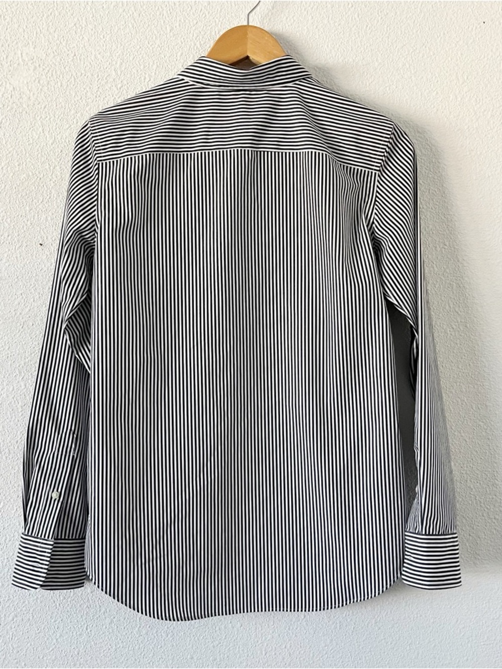 Lauren Ralph Lauren Striped Non Iron Classic Fit Button Down Gray White Shirt - Picture 9 of 10